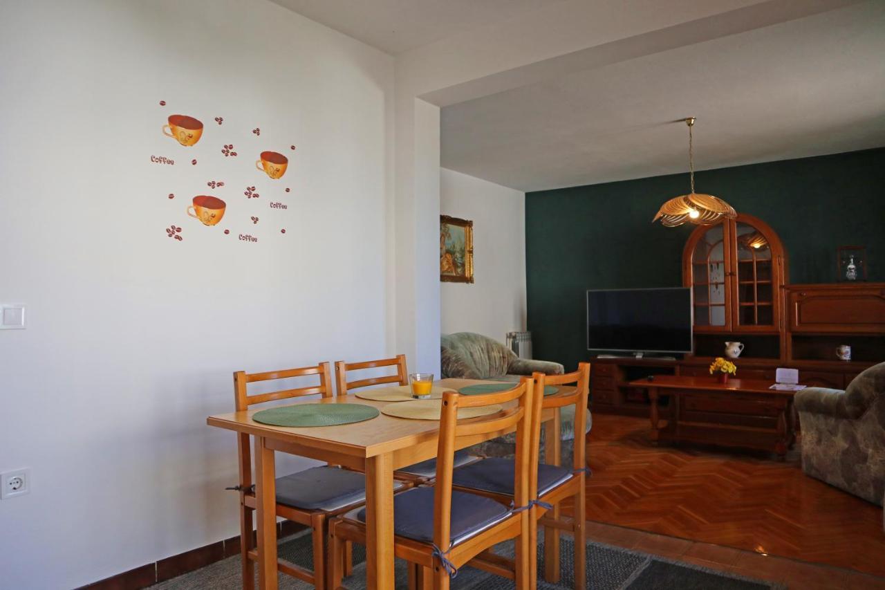 Apartamento Apartman Slavko Tar-Vabriga Exterior foto